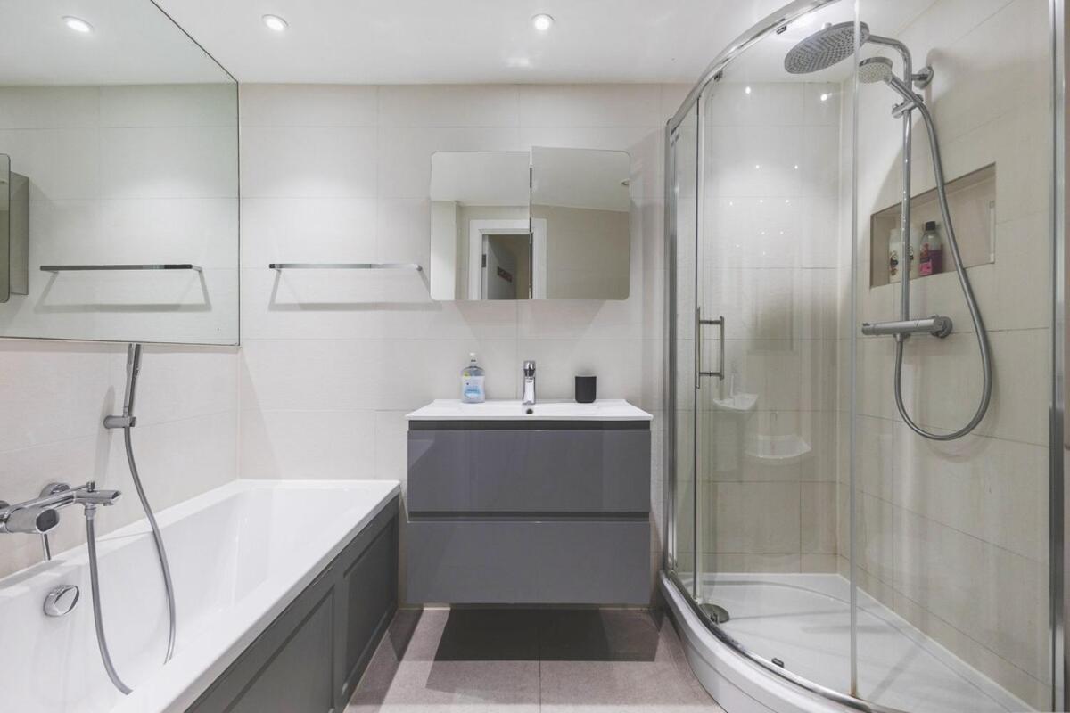 2Bed Stratford Apt With Easy Access To Central London, O2, Excel, Parking Nearby Exteriör bild