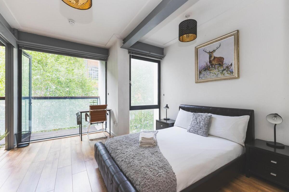 2Bed Stratford Apt With Easy Access To Central London, O2, Excel, Parking Nearby Exteriör bild
