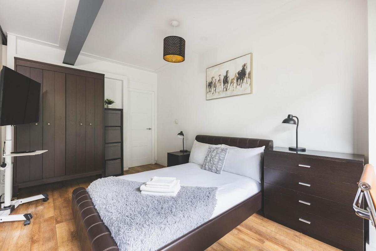 2Bed Stratford Apt With Easy Access To Central London, O2, Excel, Parking Nearby Exteriör bild
